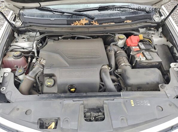 2LMHJ5AT9KBL02877 2019 LINCOLN MKT White Vista del compartimento del motor