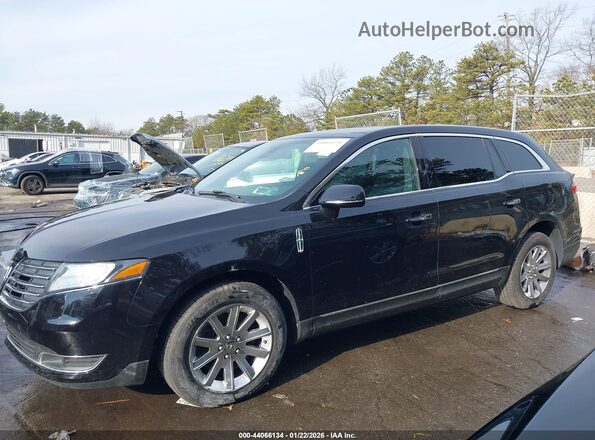 2LMHJ5NK4KBL04425 2019 LINCOLN MKT Black 360 interior view