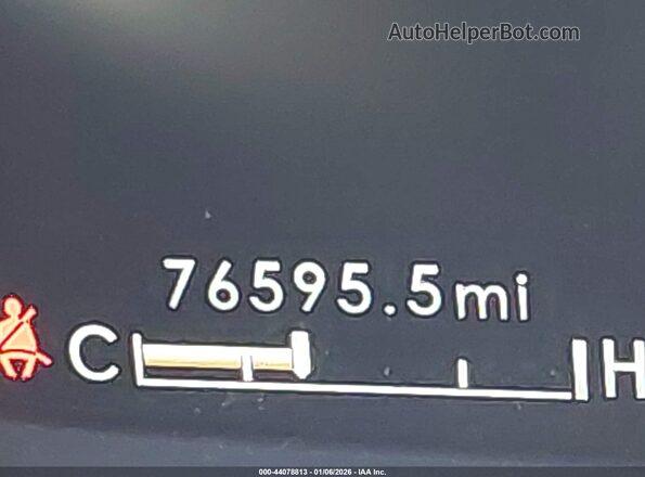 2LMPJ6K94KBL32261 2019 LINCOLN NAUTILUS Серебряный 