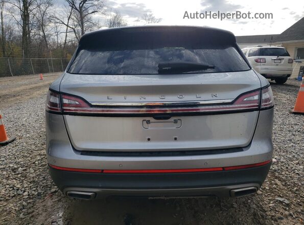 2LMPJ8K95PBL13592 2023 LINCOLN NAUTILUS Silver Vista trasera
