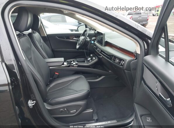 2LMPJ8KP4PBL22038 2023 LINCOLN NAUTILUS Black Widok wnętrza z przodu