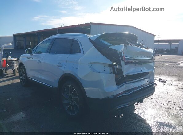 2LMPJ8KP7MBL16990 2021 LINCOLN NAUTILUS White 