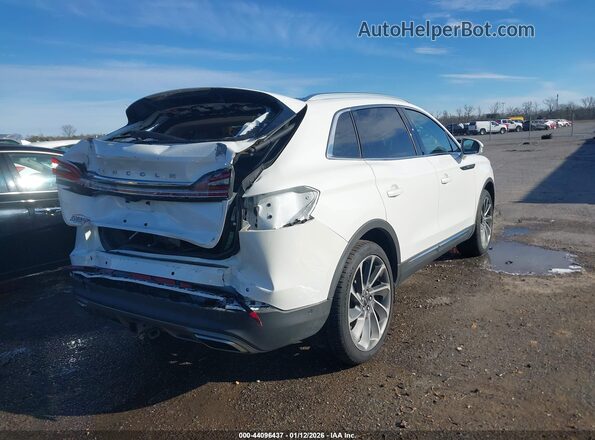 2LMPJ8KP7MBL16990 2021 LINCOLN NAUTILUS White 