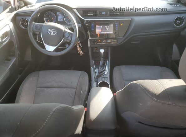 2T1BURHE0HC816788 2017 TOYOTA LL Silver Առջևի վահանակի տեսք