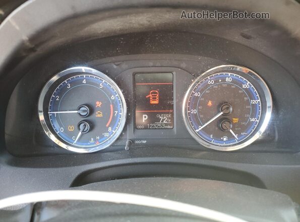 2T1BURHE0HC816788 2017 TOYOTA LL Silver Սարքավորումների վահանակի տեսք
