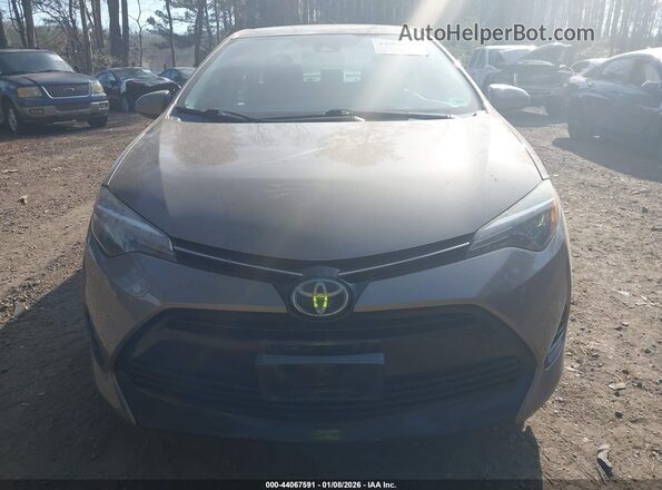 2T1BURHE3JC114051 2018 TOYOTA LL Gray Vista del cuadro de instrumentos