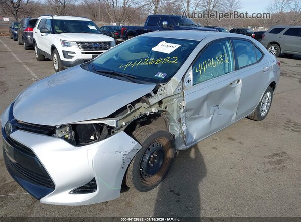 2T1BURHE8HC814481 2017 TOYOTA LL Silver წინა მარცხენა ხედი სამი მეოთხედიდან