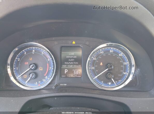 2T1BURHEXJC105069 2018 TOYOTA LL Gray Вид задніх сидінь