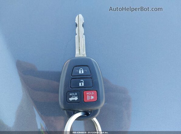 2T1BURHEXJC105069 2018 TOYOTA LL Gray Вид панелі приладів