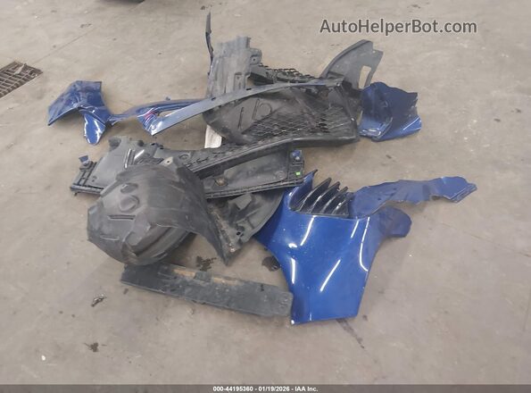2T1BURHEXKC131074 2019 TOYOTA LL Blue ხელსაწყოთა პანელის ხედი