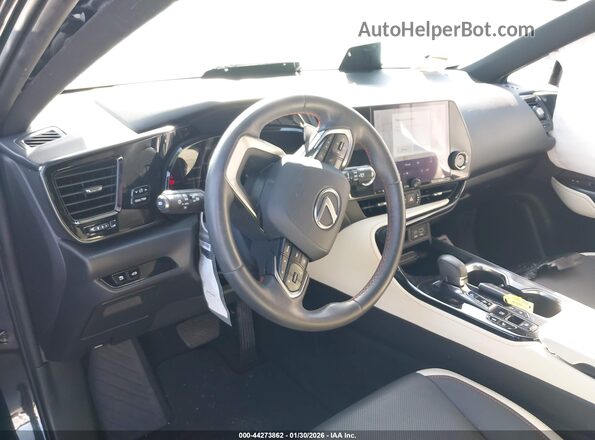 2T2AGCEZ2NC002737 2022 LEXUS NX 350 Черный 