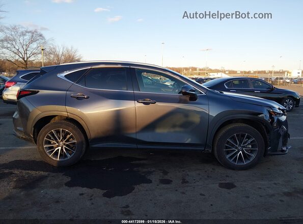 2T2AGCEZ8RC035800 2024 LEXUS NX 350 Серый Вид задней части салона