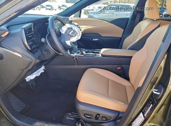 2T2BAMCA1RC088010 2024 LEXUS RX Green Вид салону спереду