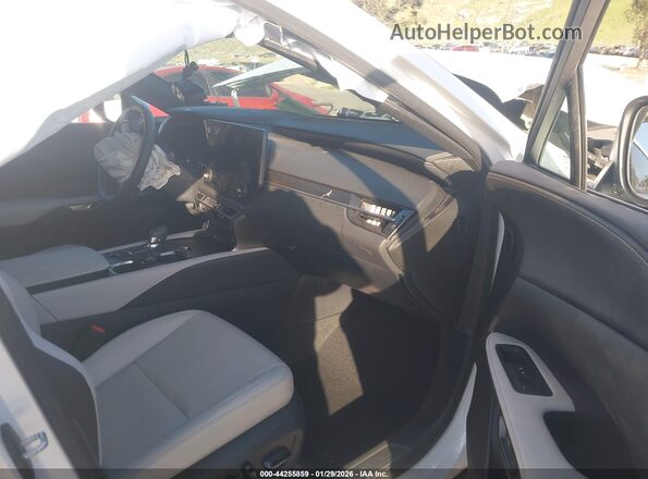 2T2BBMCA2PC008188 2023 LEXUS RX 350H White 