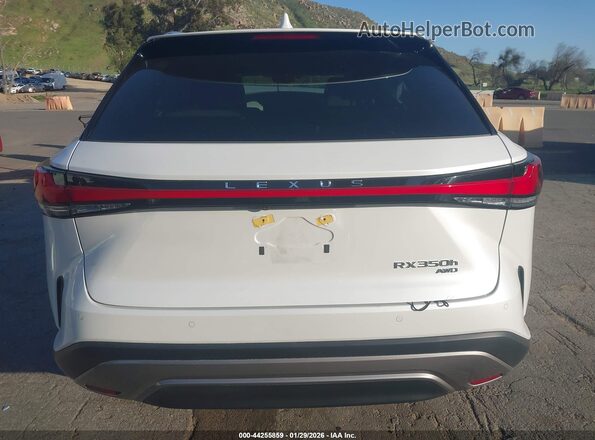 2T2BBMCA2PC008188 2023 LEXUS RX 350H White 