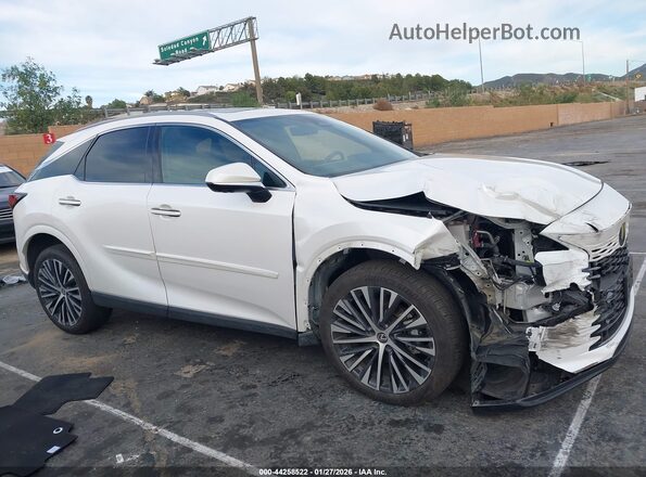 2T2BBMCA2RC028945 2024 LEXUS RX 350H White Vista interior trasera