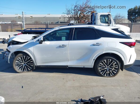 2T2BBMCA8SC070705 2025 LEXUS RX 350H White Вид задньої частини салону