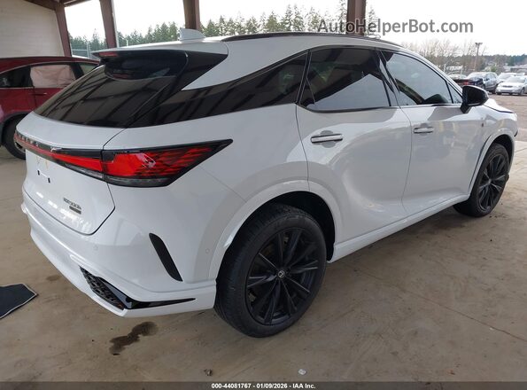 2T2BCMEA0TC023499 2026 LEXUS RX 500H Белый Задняя правая четверть