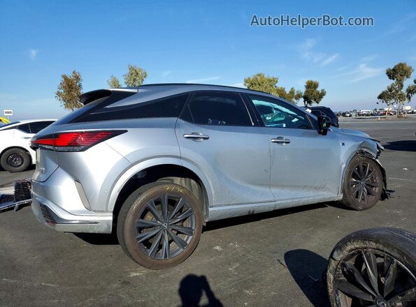 2T2BCMEA3RC010805 2024 LEXUS RX Silver 