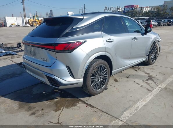 2T2BCMEA5PC003318 2023 LEXUS RX 500H Серебряный Задняя правая четверть