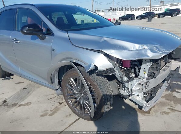 2T2BCMEA5PC003318 2023 LEXUS RX 500H Серебряный 