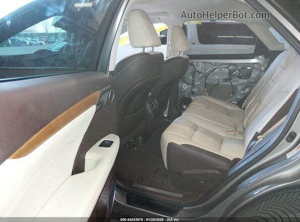 2T2BGMCA9HC017635 2017 LEXUS RX 450H Silver Widok naklejki z numerem VIN