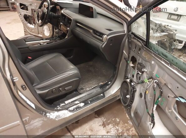2T2BZMCA3JC140573 2018 LEXUS RX 350 Gray Вид салону спереду