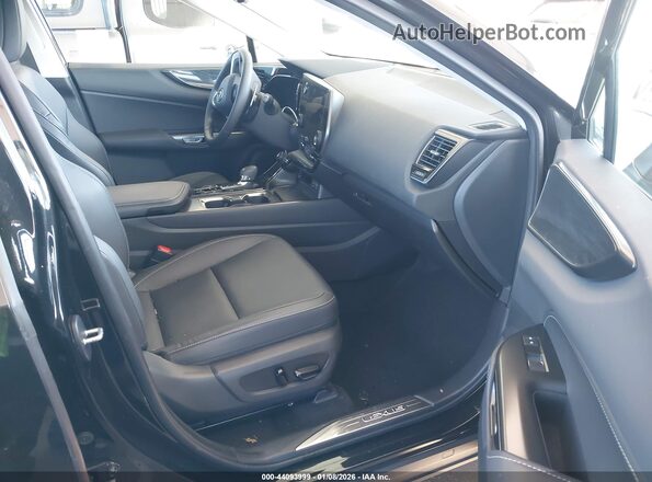 2T2GDCAZ5RC015769 2024 LEXUS NX 250 Black Սալոնի դիմացի տեսք