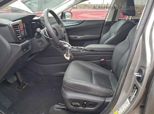 2T2GGCEZ0RC051984 2024 LEXUS NX Silver Вид салону спереду