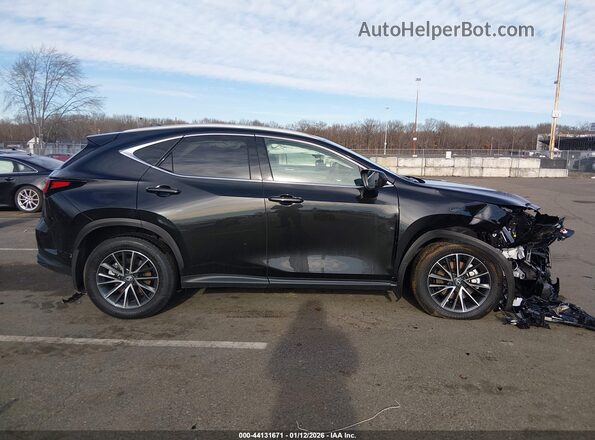 2T2GGCEZ7TC104087 2026 LEXUS NX 350 Black Rear interior view