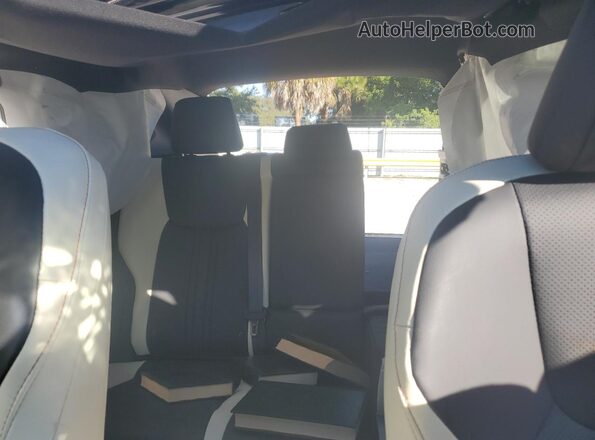 2T2GGCEZ8PC031575 2023 LEXUS NX Silver Вид задніх сидінь