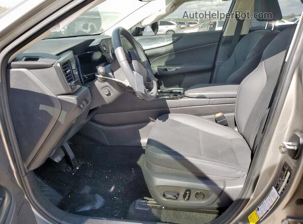2T2GKCEZ5PC012786 2023 LEXUS NX Silver Вид салону спереду