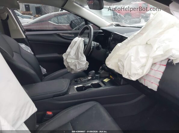 2T2GKCEZ7SC041067 2025 LEXUS NX 350H Gray Widok wnętrza z przodu