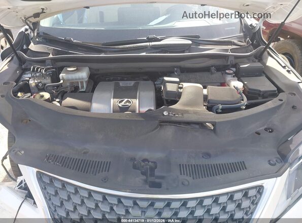 2T2HGMDA5LC051430 2020 LEXUS RX 450H Белый Вид сзади