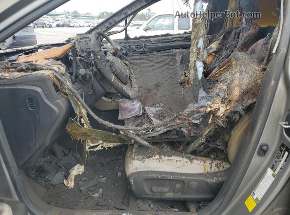 2T2HZMAA5NC230889 2022 LEXUS RX Silver Вид салону спереду