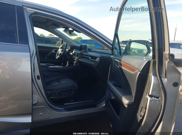 2T2HZMAA8NC247265 2022 LEXUS RX 350 Gray Front interior view