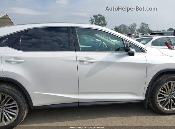 2T2JZMDAXMC271725 2021 LEXUS RX 350 White Вид задньої частини салону