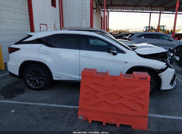 2T2YGMDA6MC057920 2021 LEXUS RX 450H White Rear interior view