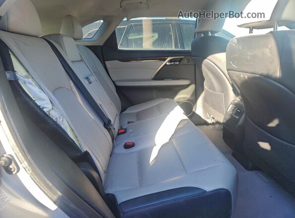 2T2ZZMCA6HC085268 2017 LEXUS RX Серебряный Вид задней части салона