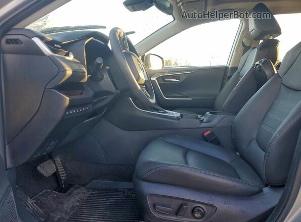 2T3D6RFV6RW073535 2024 TOYOTA LIMITED Silver Front interior view