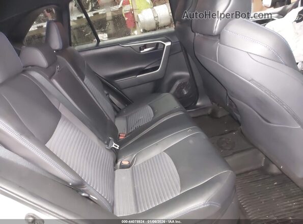 2T3E6RFV5MW009399 2021 TOYOTA RAV4 HYBRID Silver 