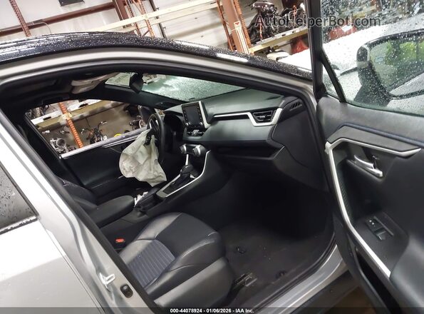 2T3E6RFV5MW009399 2021 TOYOTA RAV4 HYBRID Silver 