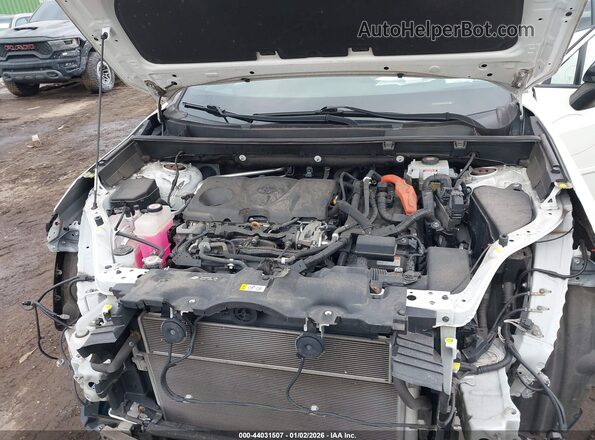 2T3EWRFV6LW070288 2020 TOYOTA RAV4 HYBRID White Rear view