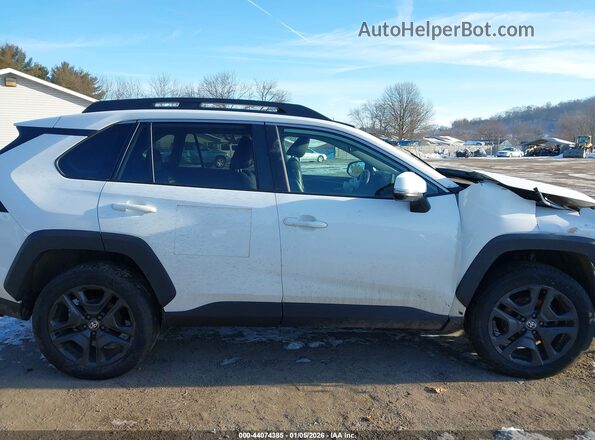 2T3J1RFV9NW256472 2022 TOYOTA RAV4 White 