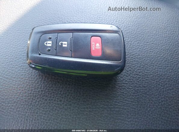 2T3P1RFV0RW419414 2024 TOYOTA LE Silver Вид панелі приладів