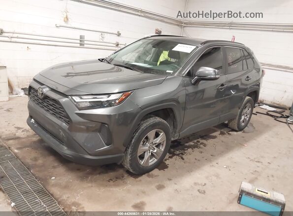 2T3P1RFV2SW496355 2025 TOYOTA LE Gray Передня ліва чверть