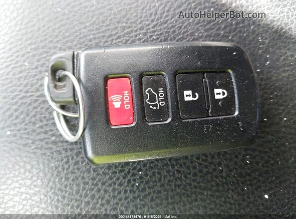 2T3RFREV5JW800658 2018 TOYOTA LE Gray Widok komory silnika