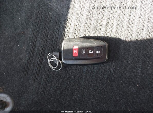 2T3RWRFV1LW085153 2020 TOYOTA LE Gold Widok deski rozdzielczej