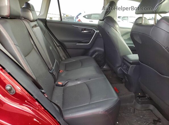 2T3S1RFV9NW293882 2022 TOYOTA RAV4 Красный Вид задней части салона