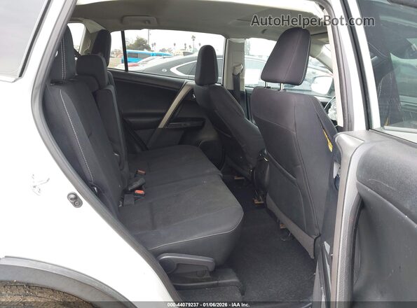 2T3WFREV1JW444020 2018 TOYOTA RAV4 White VIN կոդի պիտակի տեսք